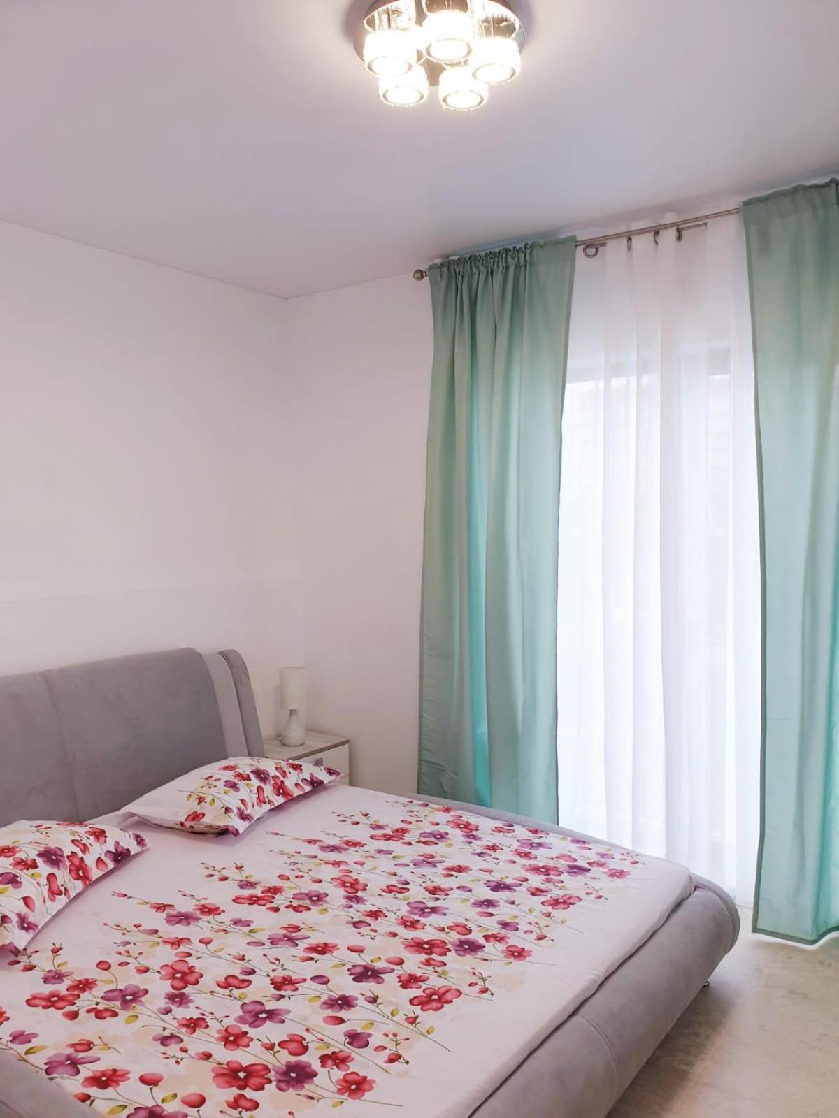 Seafront Papaya Apartment Năvodari Eksteriør billede